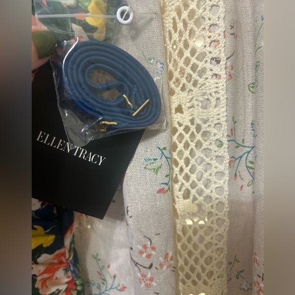 Ellen Tracy Pink & Blue Floral Sweetheart Strapless/Halter Swimsuit Size 8 NWT - Picture 2 of 4